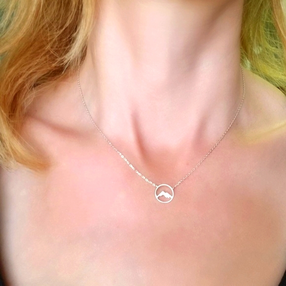 Wild Ember Jewelry - Dainty Mountain Peak Circle Necklace Silver